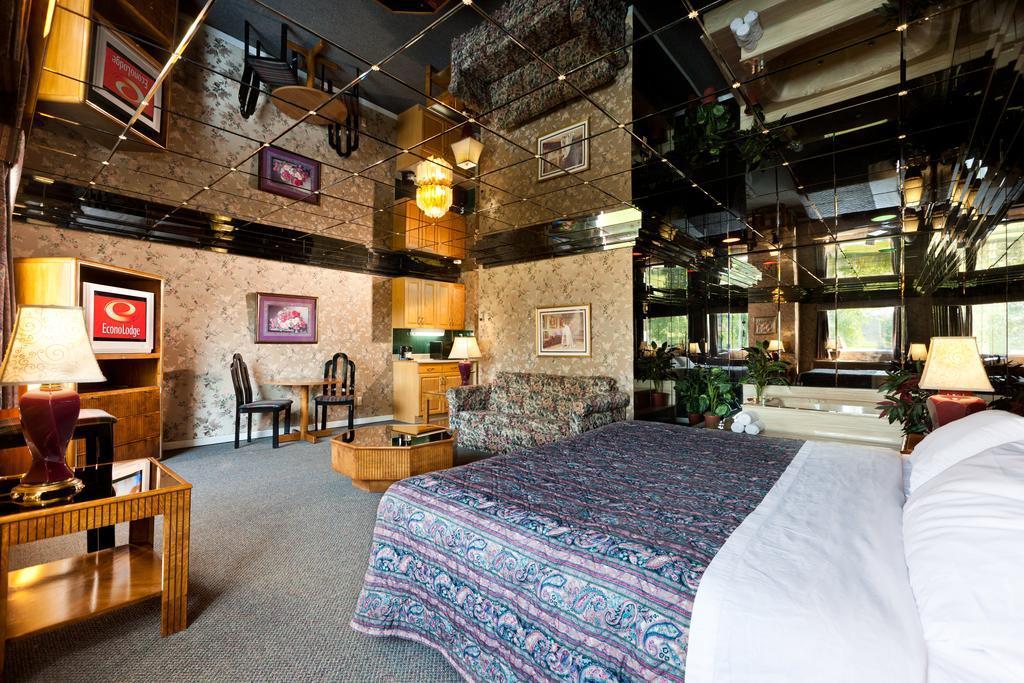 ברוסארד Econo Lodge מראה חיצוני תמונה
