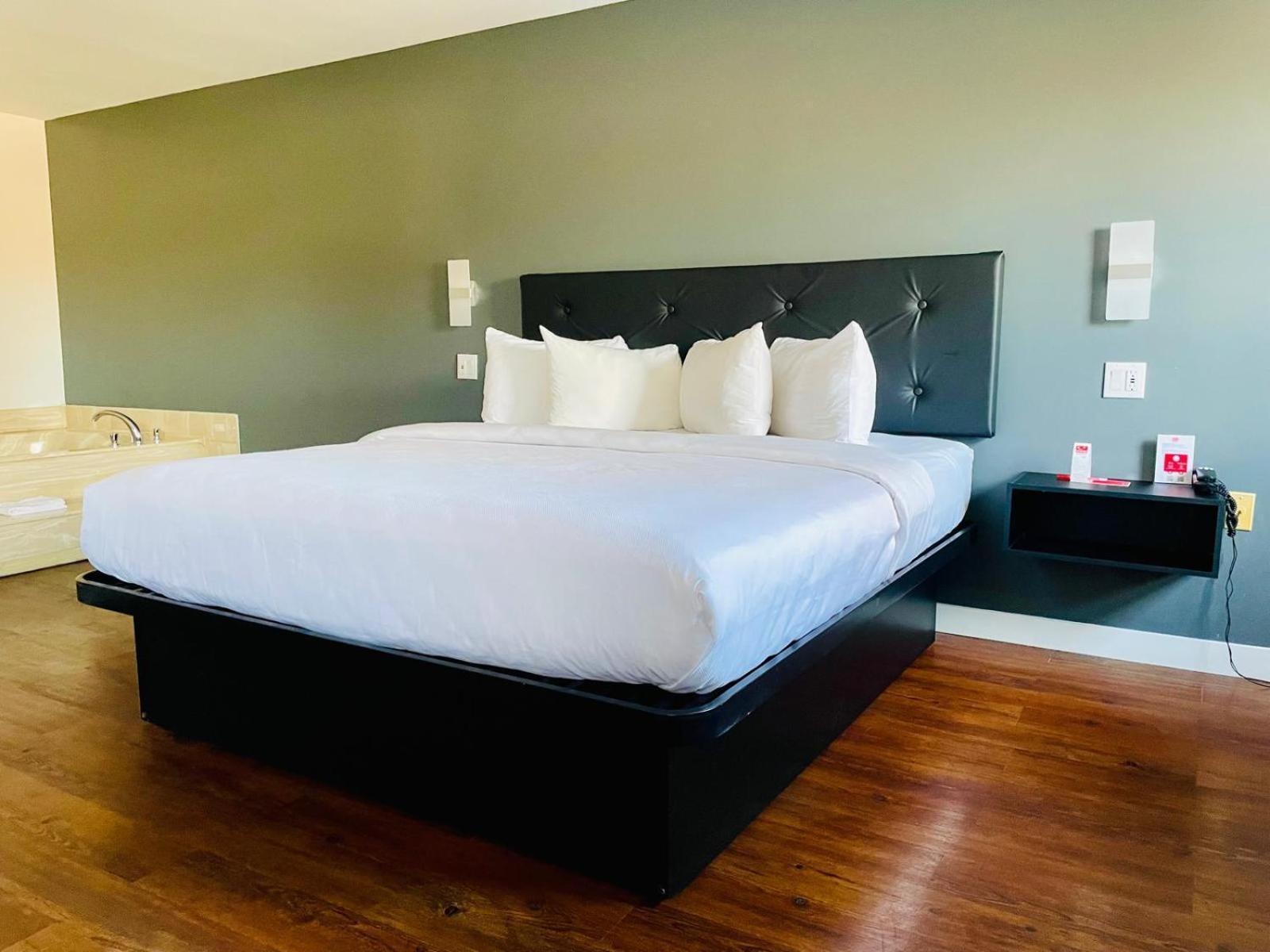 ברוסארד Econo Lodge מראה חיצוני תמונה